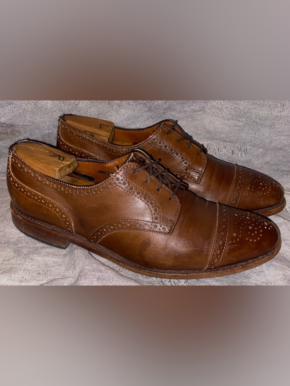 Allen Edmonds Sanford Brogue Medallion Cap Toe Lace Derby Oxford Dress Shoes 8.5
